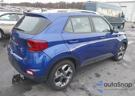 2024 Hyundai Venue Sel z USA, uszkodzony, nr VIN KMHRC8A39RU341839